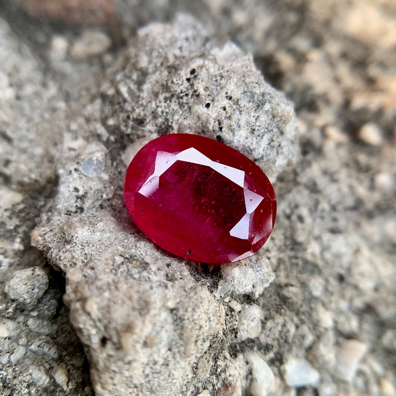 Natural Ruby - 6.65 Carats/7.38 Ratti