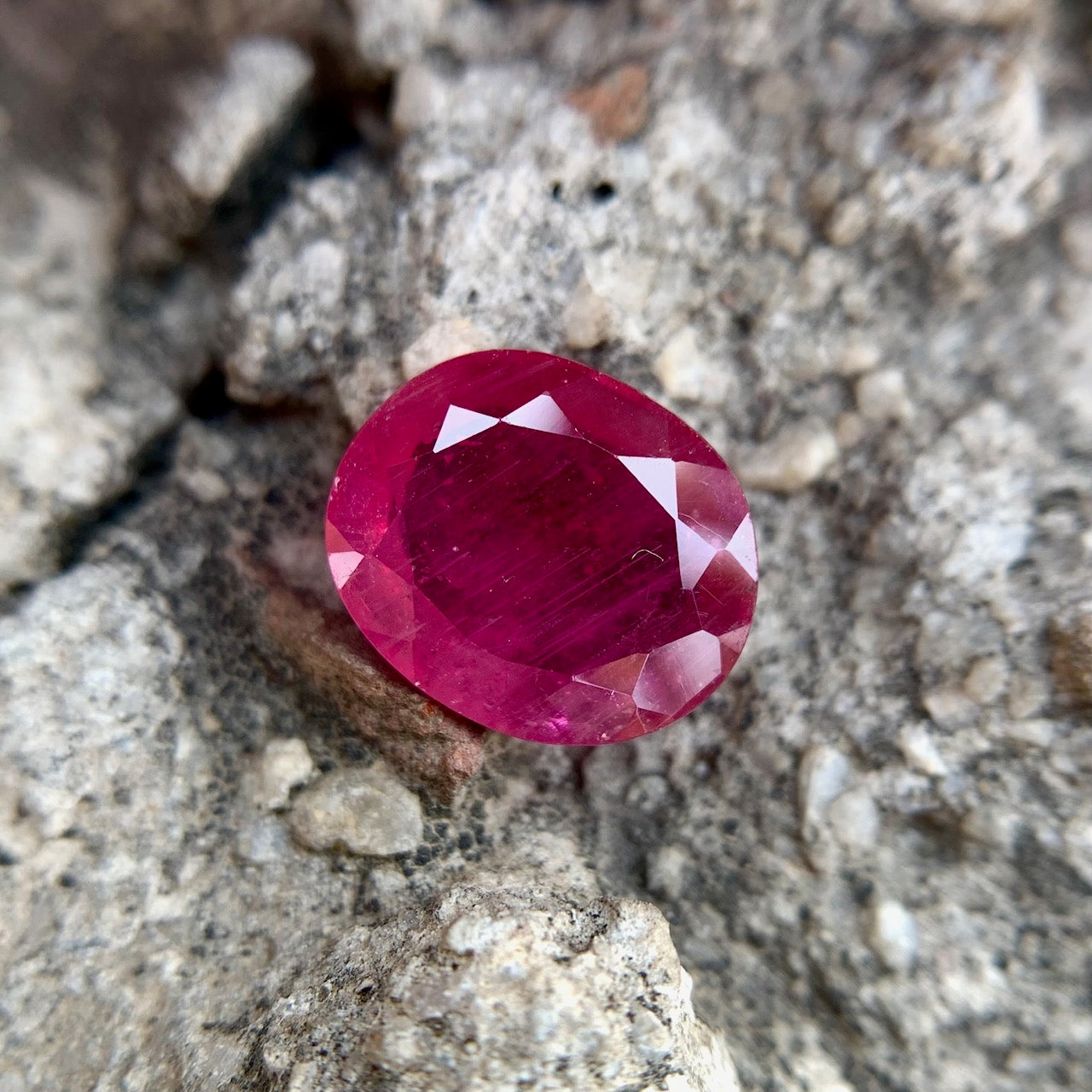 Natural Ruby - 7.25 Carats/8.05 Ratti