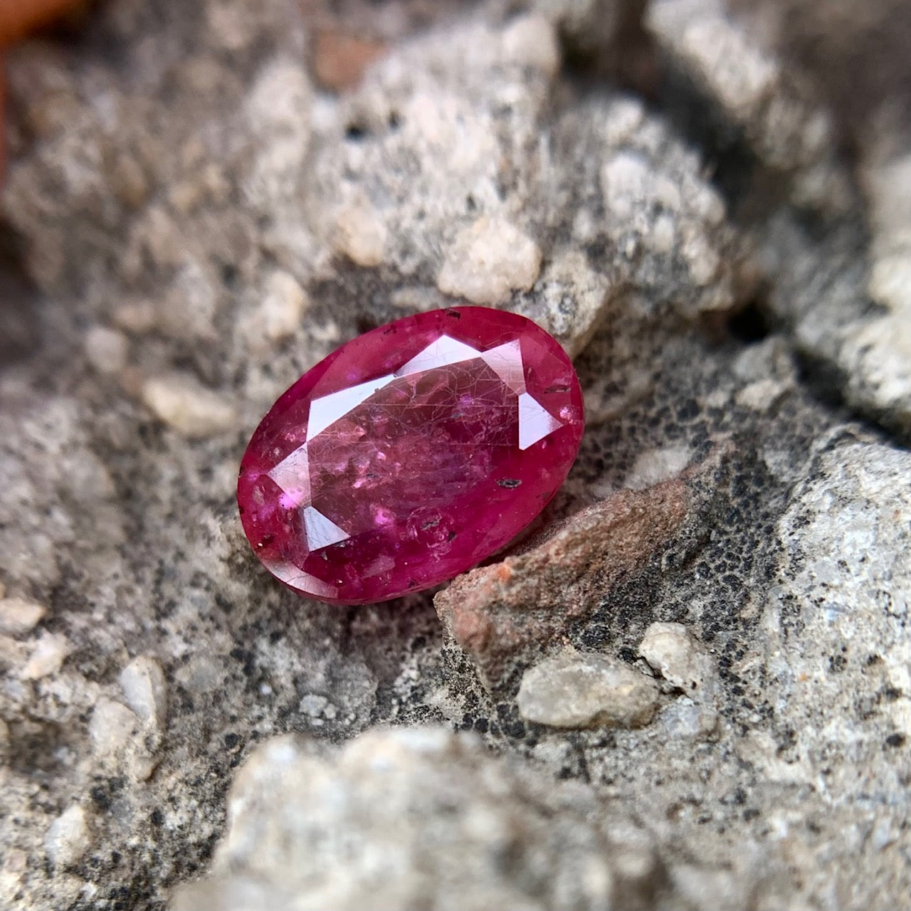 Natural Ruby - 3.45 Carats/3.83 Ratti