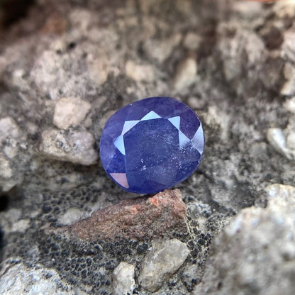 Natürlicher blauer Saphir – 3,40 Karat/3,77 Ratti