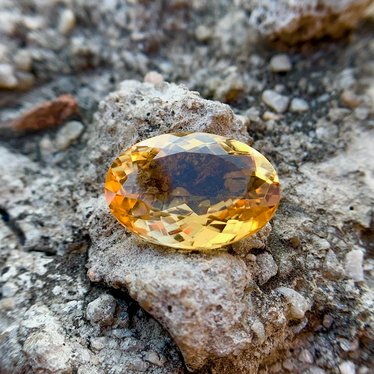 Natural Citrine - 10.00 Carat/11.00 Ratti