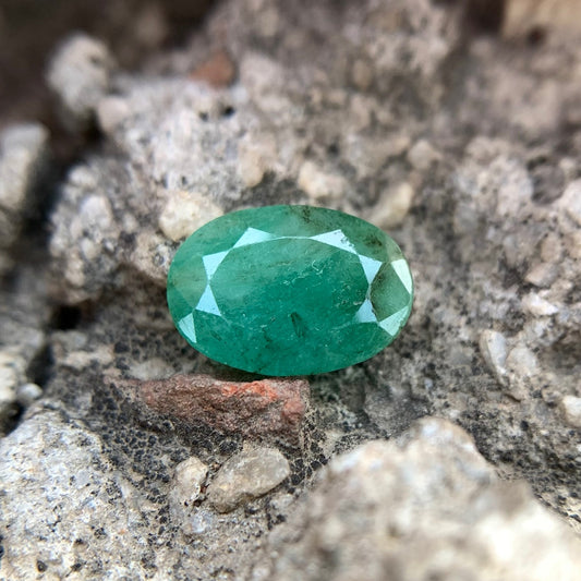 Natural Emerald - 3.00 carat/3.33 Ratti