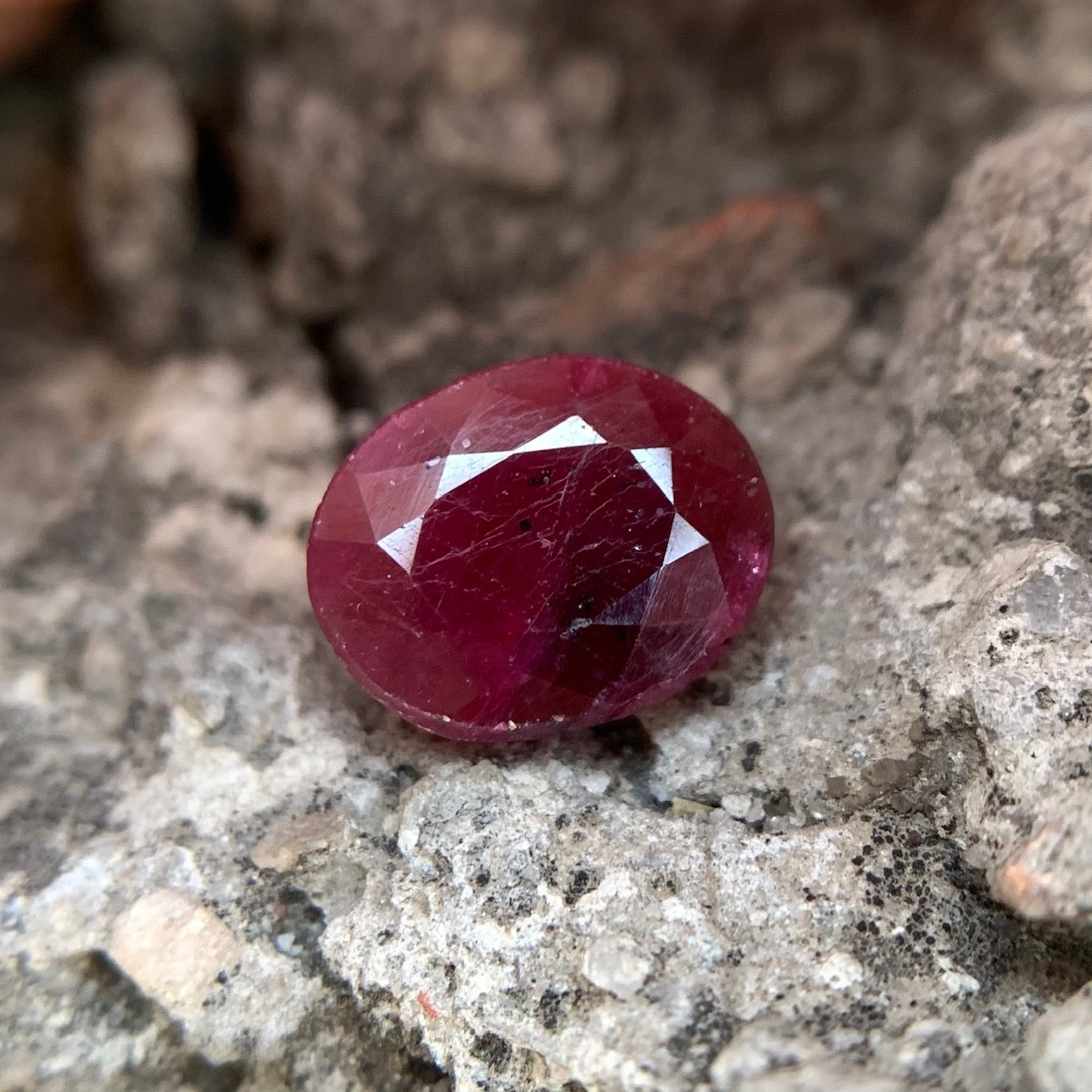 Natural Ruby - 6.40 Carats/7.10 Ratti