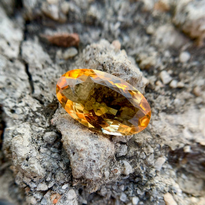 Natural Citrine - 12.12 Carat/13.45 Ratti