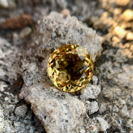 Natural Citrine - 4.62 Carat/5.13 Ratti