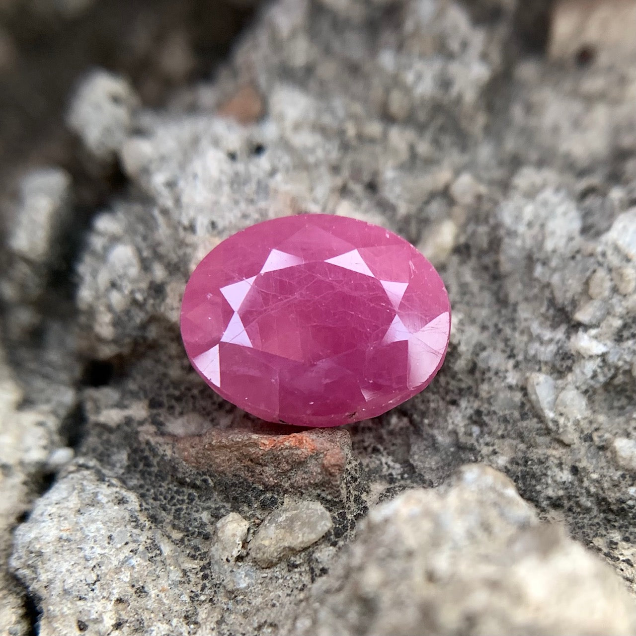 Natural Ruby - 6.42 Carats/7.13 Ratti