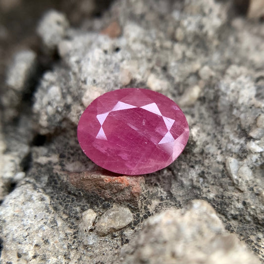 Natural Ruby - 4.71 Carats/5.23 Ratti