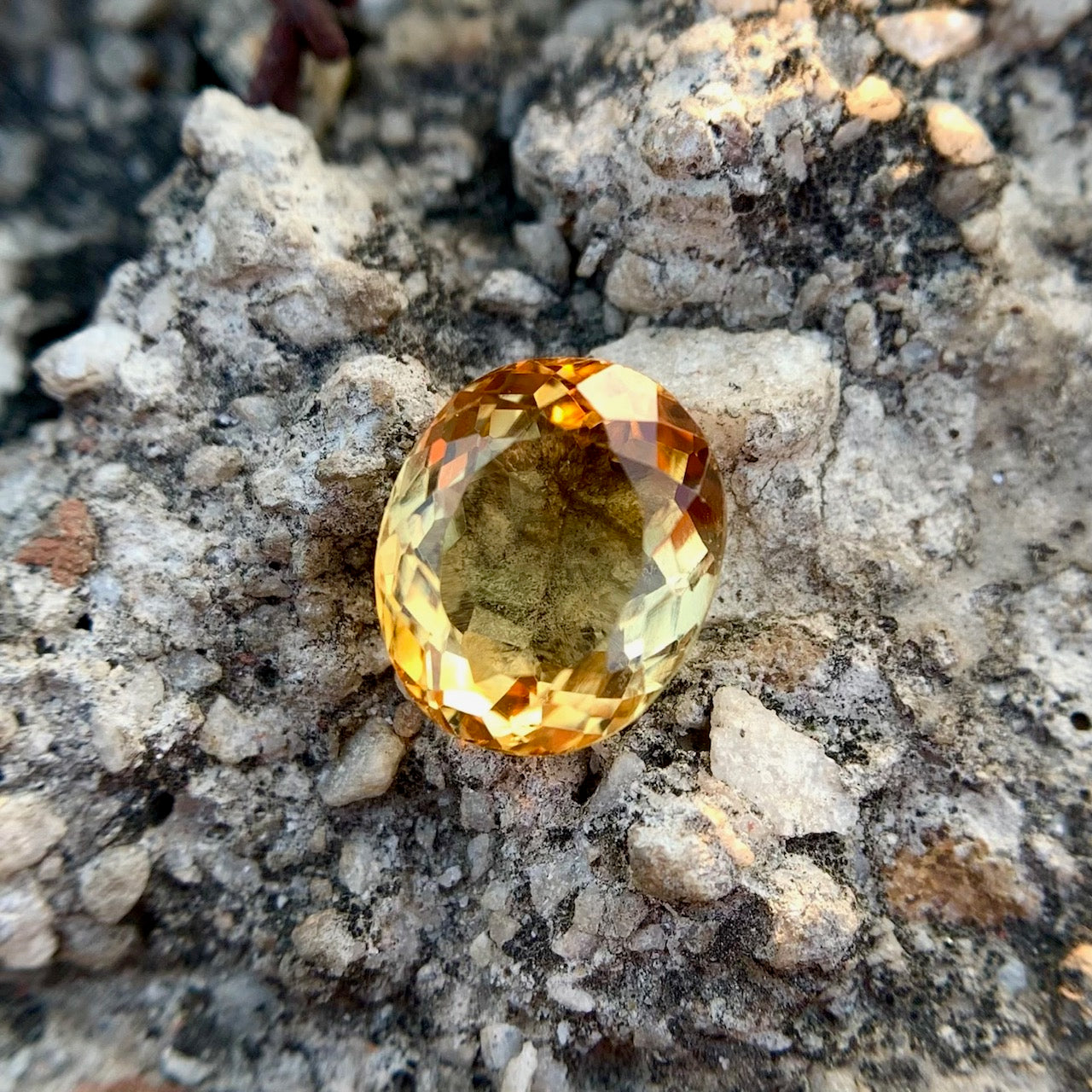 Natural Citrine - 6.00 Carat/6.66 Ratti