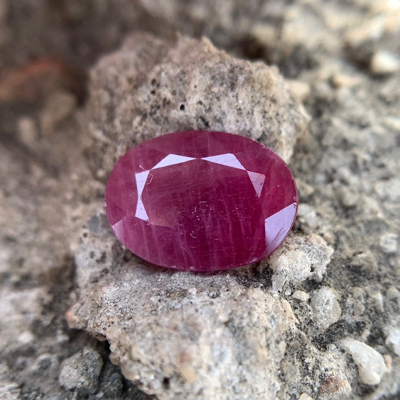 Natural Ruby - 6.60 Carats/7.32 Ratti