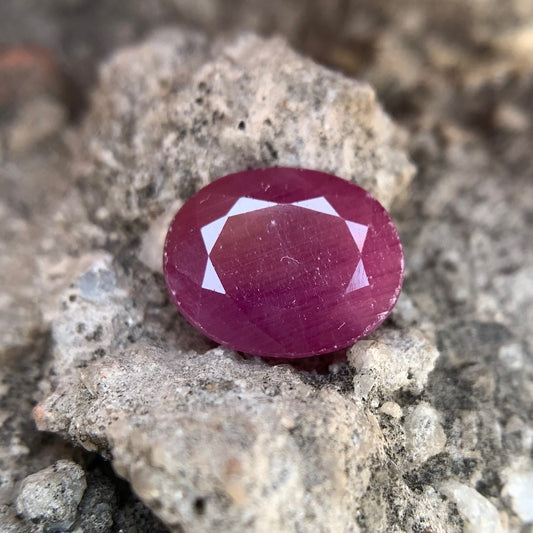 Natural Ruby - 5.65 Carats/6.27 Ratti