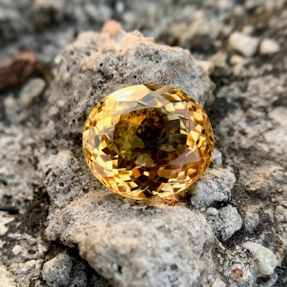 Natural Citrine - 7.15 Carat/7.94 Ratti