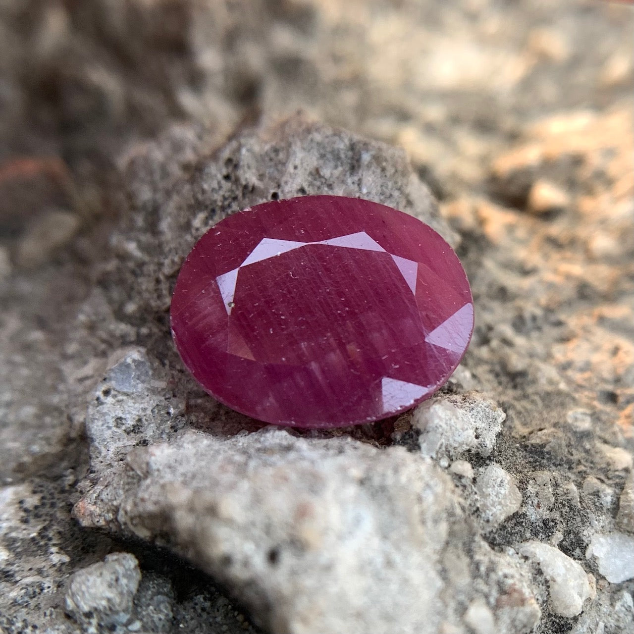 Natural Ruby - 7.60 Carats/8.44 Ratti