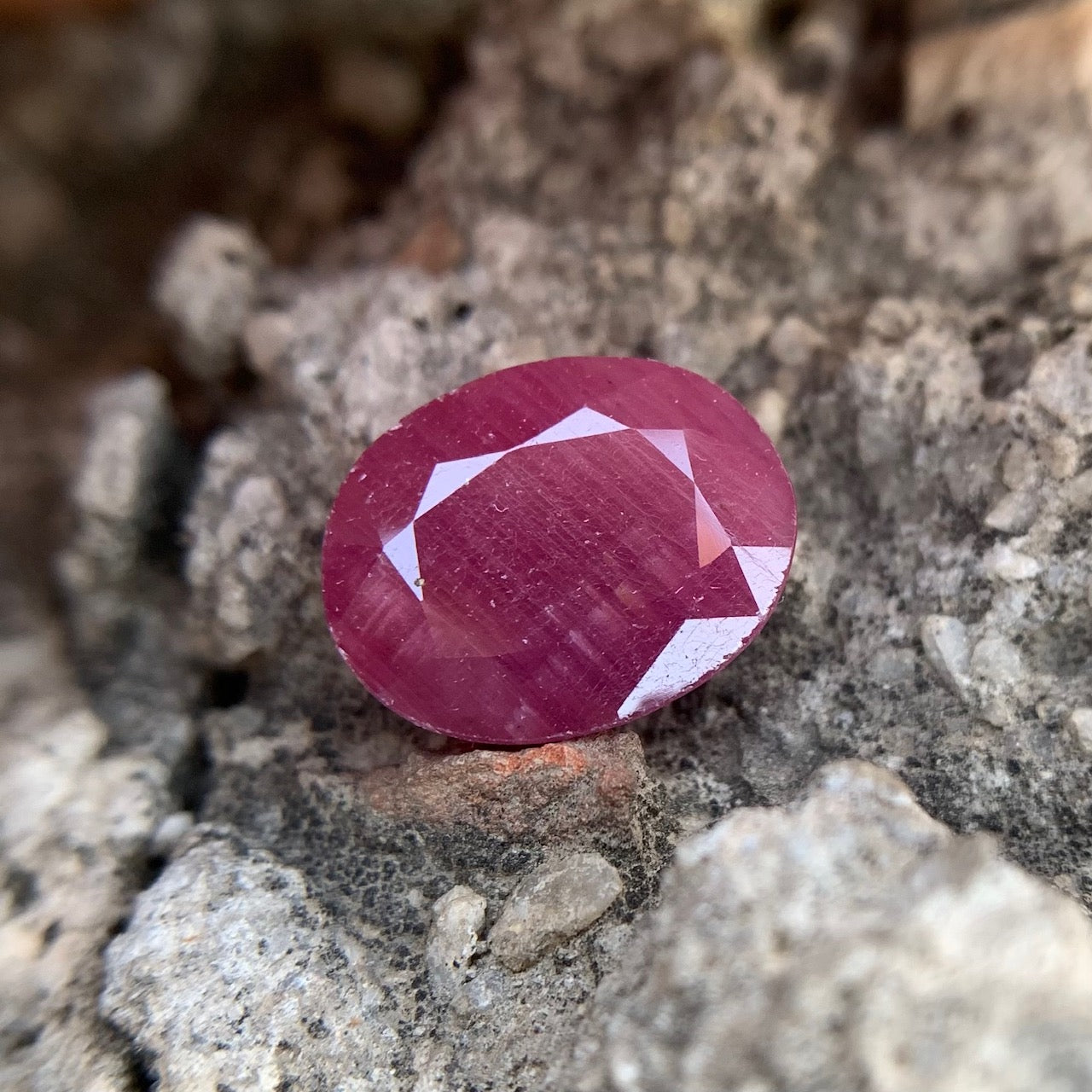 Natural Ruby - 7.60 Carats/8.44 Ratti