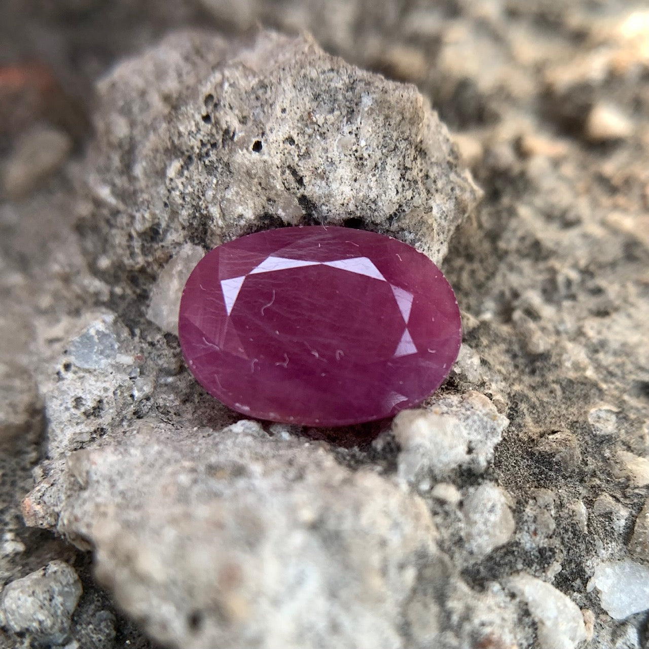 Natural Ruby - 4.35 Carats/4.83 Ratti