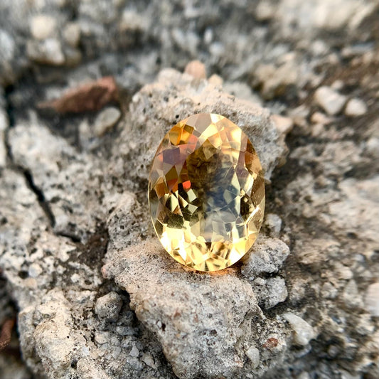 Natural Citrine - 7.41 Carat/8.23 Ratti