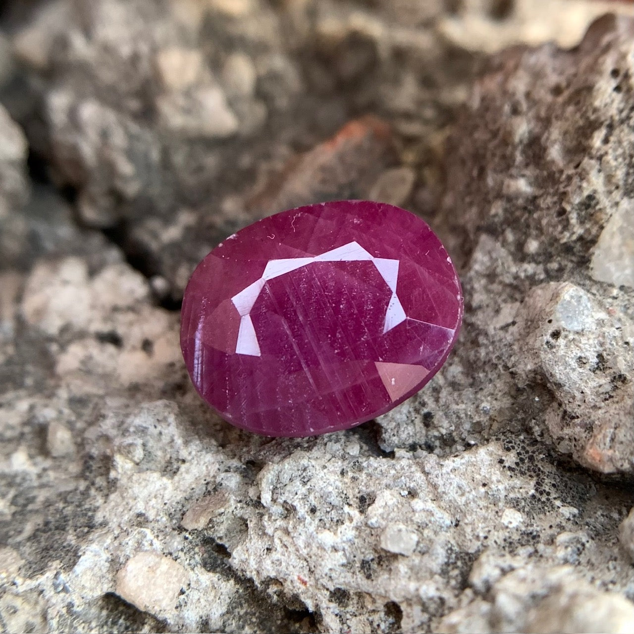 Natural Ruby - 9.80 Carats/10.88 Ratti