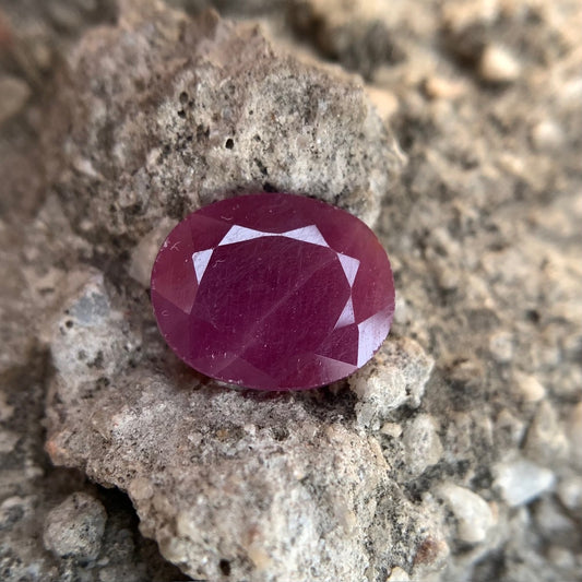 Natural Ruby - 5.70 Carats/6.33 Ratti