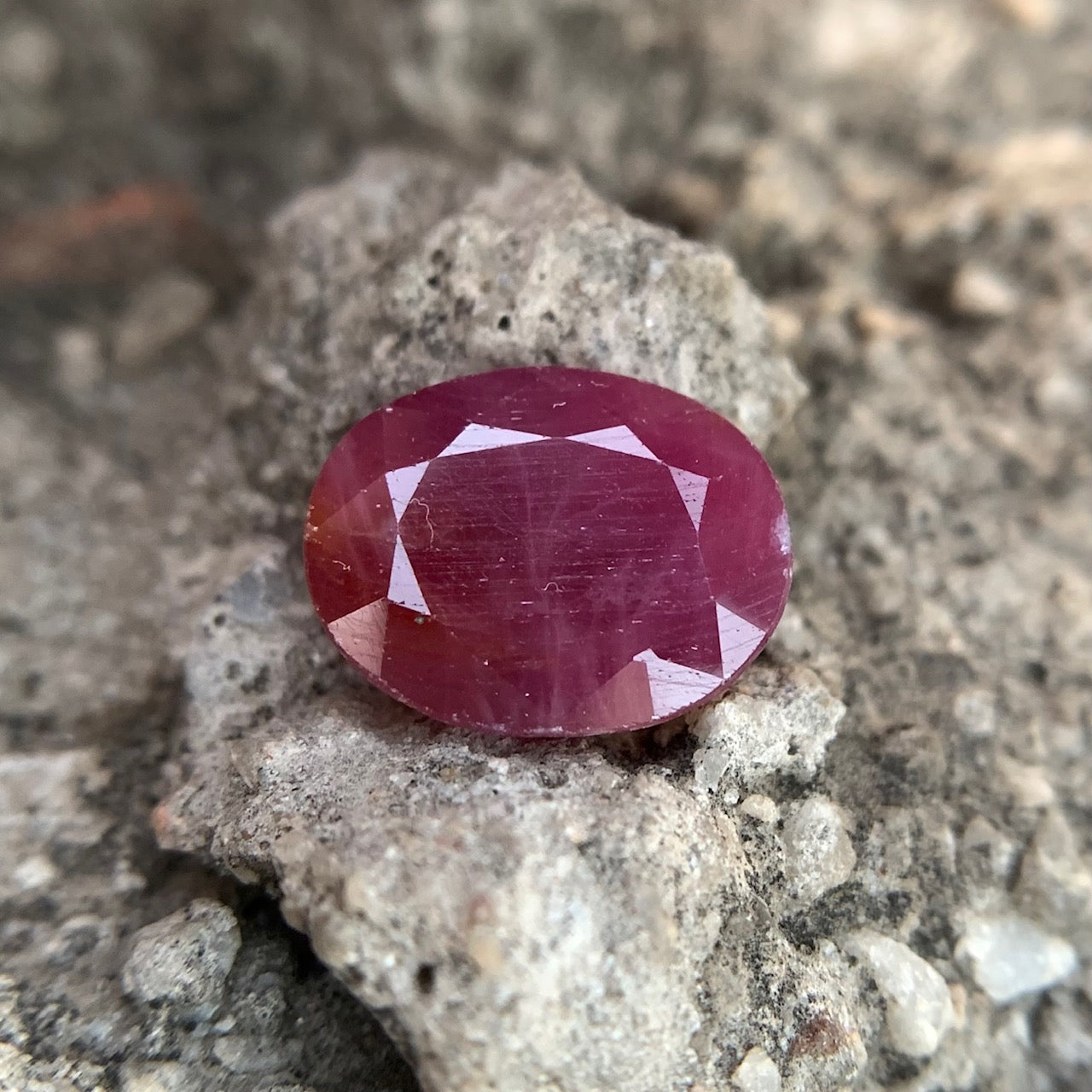 Natural Ruby - 8.65 Carats/9.60 Ratti