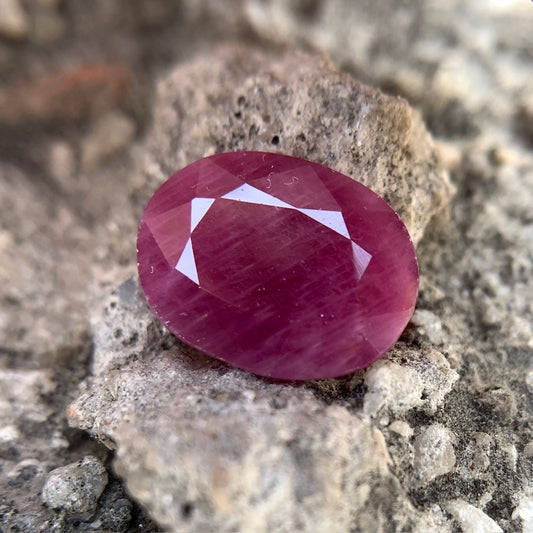 Natural Ruby - 7.45 Carats/8.27 Ratti