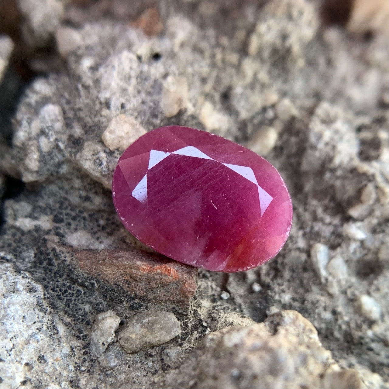 Natural Ruby - 5.35 Carats/5.94 Ratti