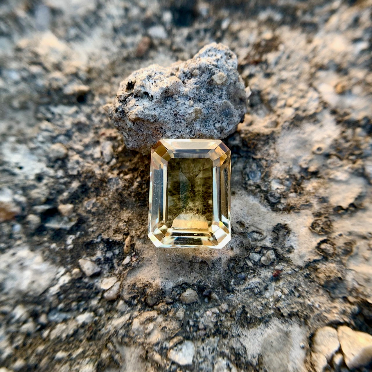 Natural Citrine - 7.65 Carat/8.49 Ratti