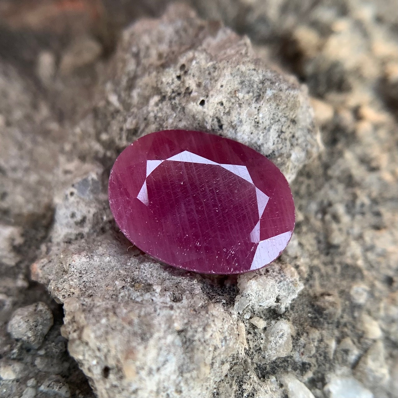 Natural Ruby - 6.70 Carats/7.44 Ratti