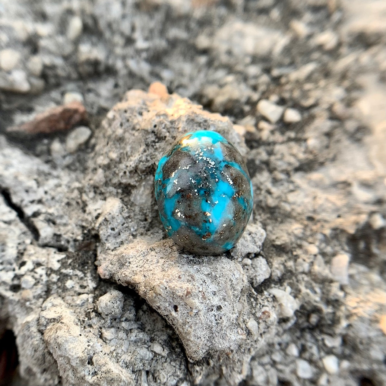 Natural Turquoise - 8.25 Carat/9.15 Ratti