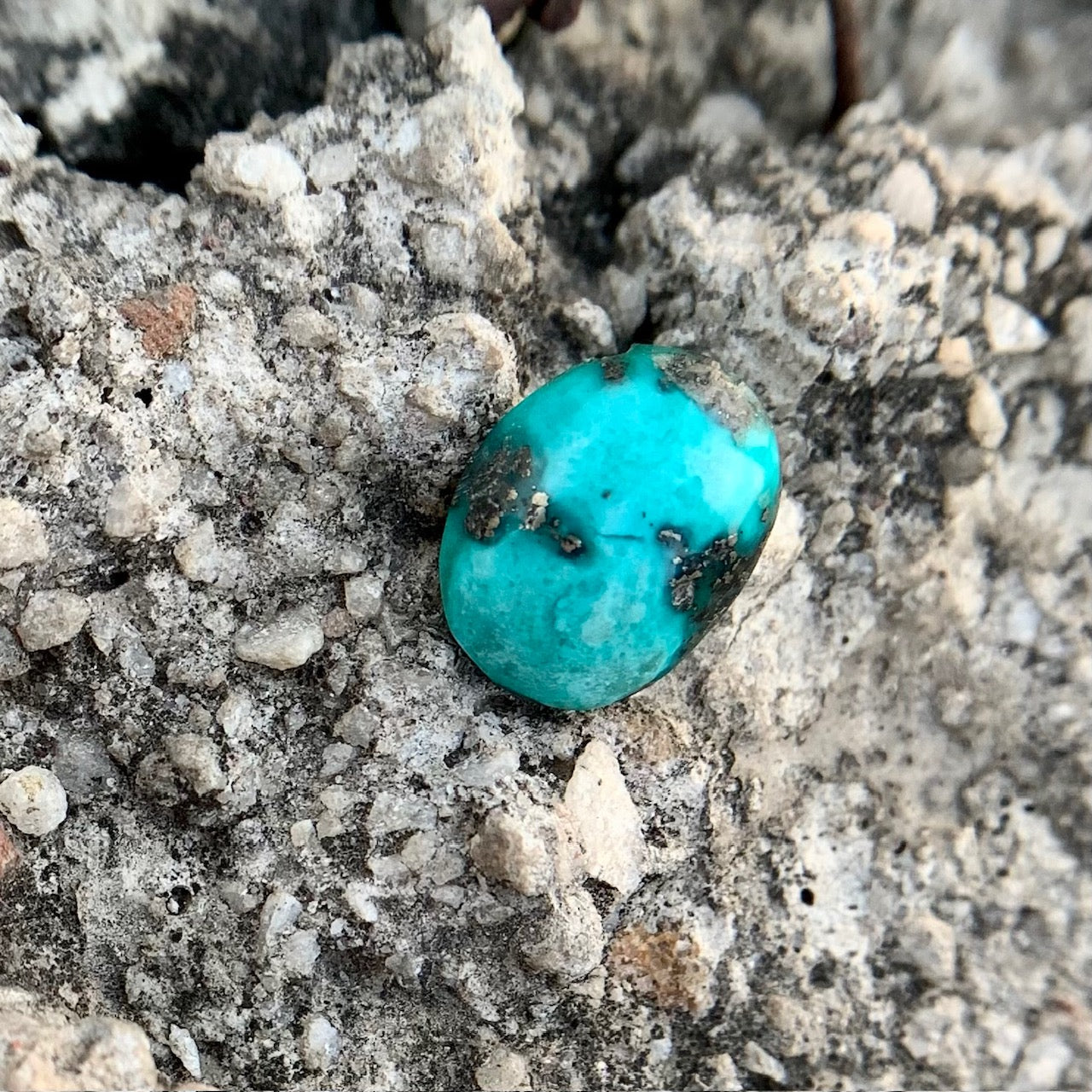 Natural Turquoise - 5.85 Carat/6.49 Ratti