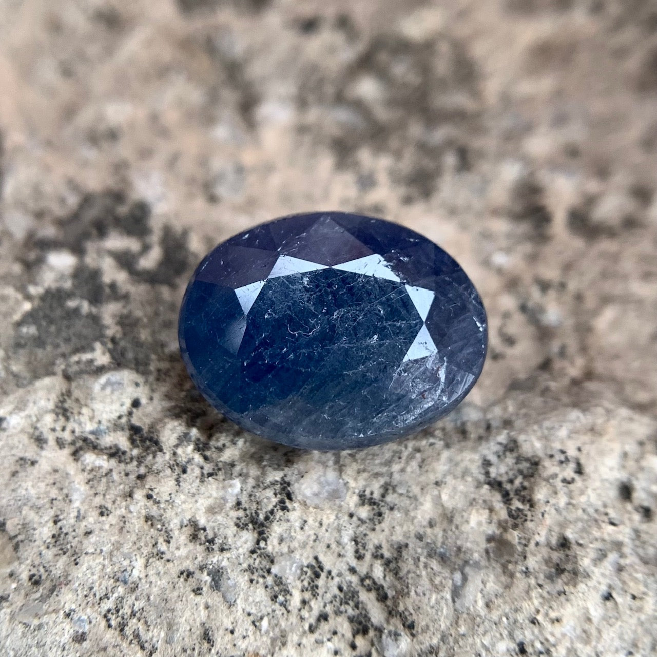 Natural Blue Sapphire - 5.85 Carats/6.50 Ratti