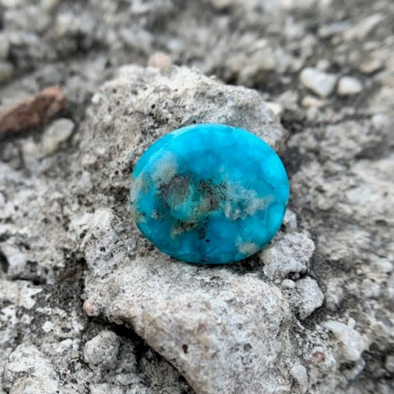 Natural Turquoise - 4.70 Carat/5.21 Ratti