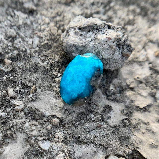 Natural Turquoise - 5.60 Carat/6.21 Ratti