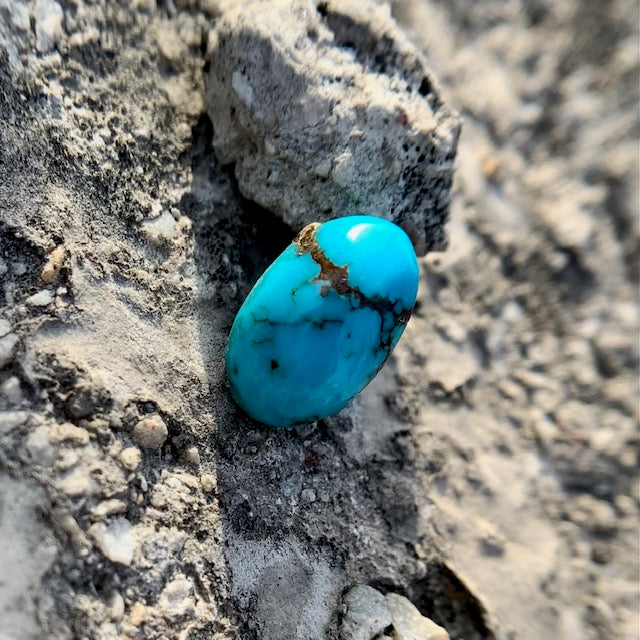 Natural Turquoise - 5.25 Carat/5.83 Ratti