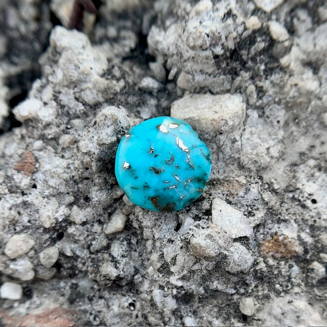 Natural Turquoise - 3.75 Carat/4.16 Ratti