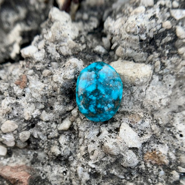 Natural Turquoise - 3.40 Carat/3.77 Ratti