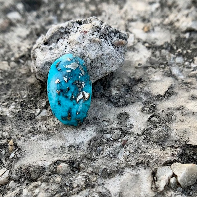 Natural Turquoise - 3.30 Carat/3.66 Ratti