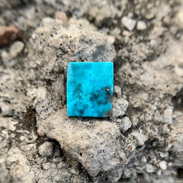 Natural Turquoise - 3.65 Carat/4.05 Ratti