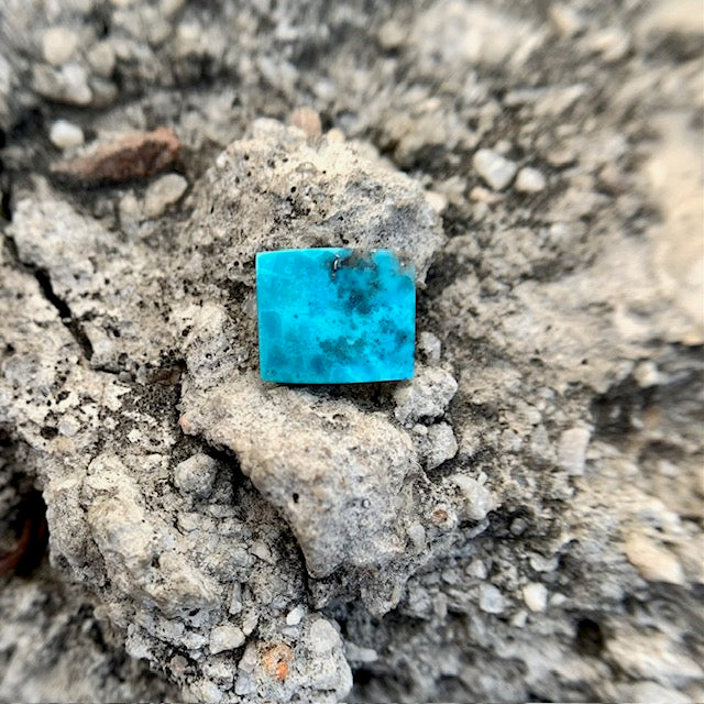 Natural Turquoise - 3.65 Carat/4.05 Ratti