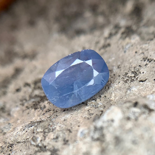 Natural Blue Sapphire - 3.50 Carats/3.90 Ratti