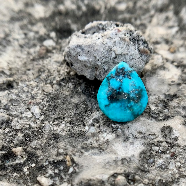 Natural Turquoise - 3.25 Carat/3.60 Ratti