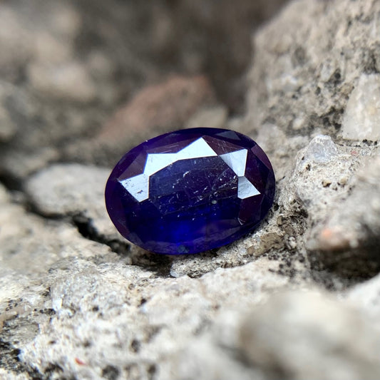 Natural Blue Sapphire - 2.75 Carats/3.05 Ratti