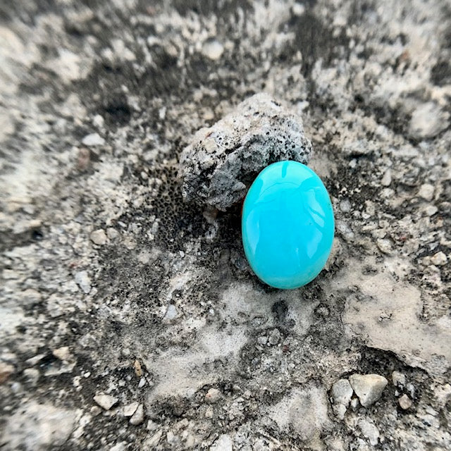 Natural Turquoise - 14.60 Carat/16.20 Ratti