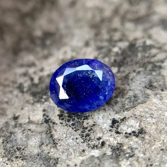 Natural Blue Sapphire - 3.25 Carats/3.61 Ratti