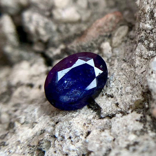 Natural Blue Sapphire - 3.00 Carats/3.33 Ratti