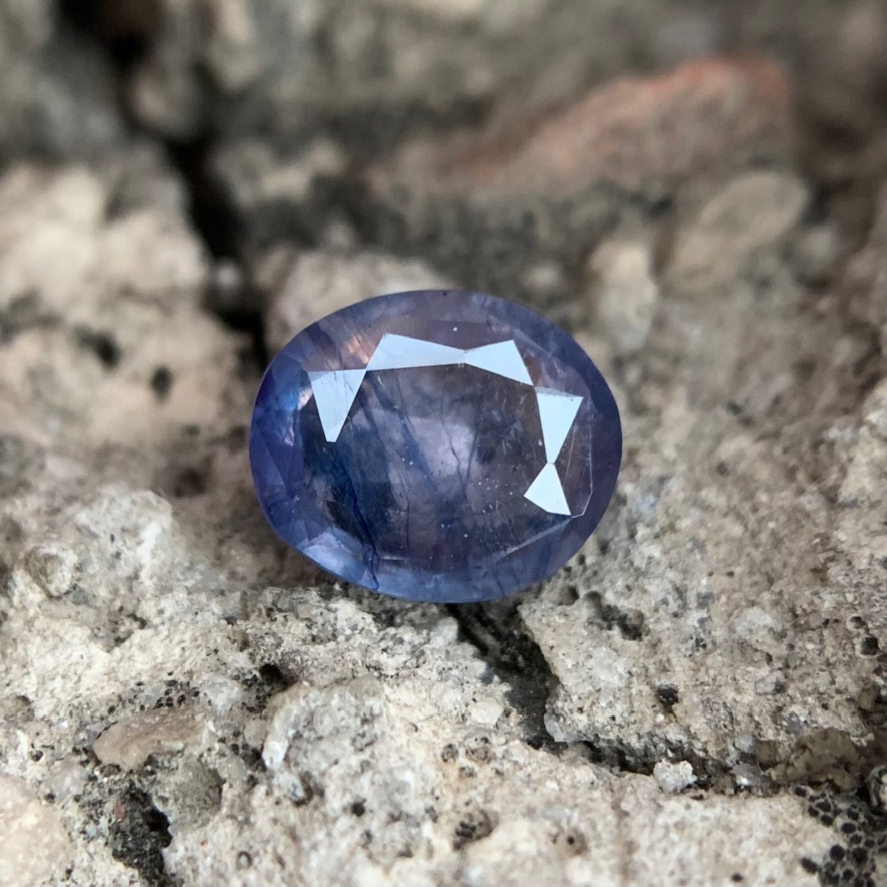 Natural Blue Sapphire - 2.20 Carats/2.44 Ratti