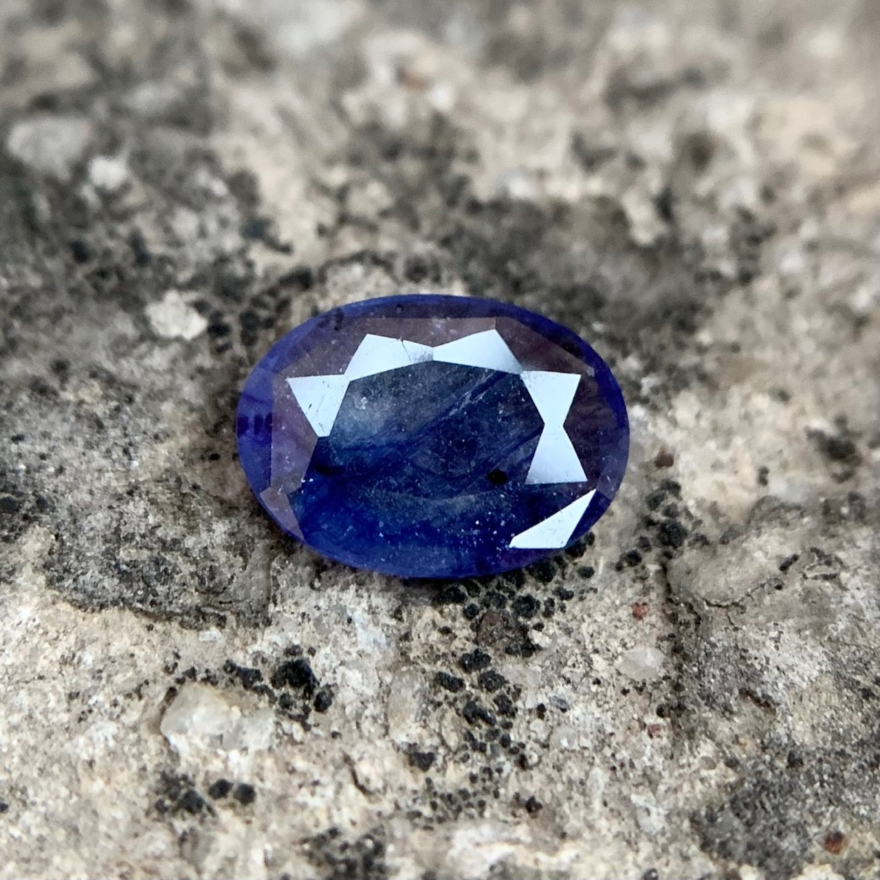 Natural Blue Sapphire - 1.60 Carats/1.78 Ratti