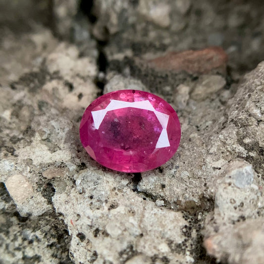 Natural Ruby - 4.35 Carats/4.83 Ratti