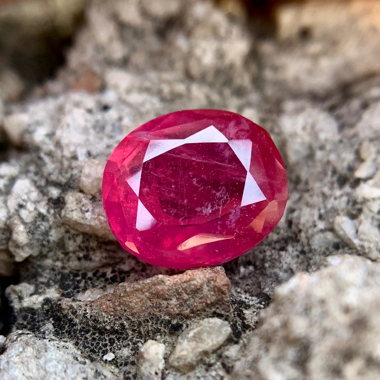 Natural Ruby - 7.15 Carats/7.94 Ratti