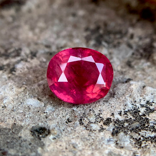 Natural Ruby - 5.75 Carats/6.38 Ratti