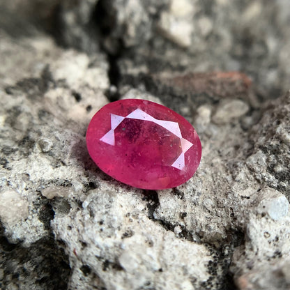 Natural Ruby - 3.75 Carats/4.16 Ratti