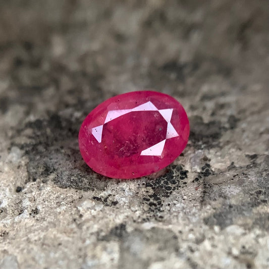 Natural Ruby - 3.75 Carats/4.16 Ratti